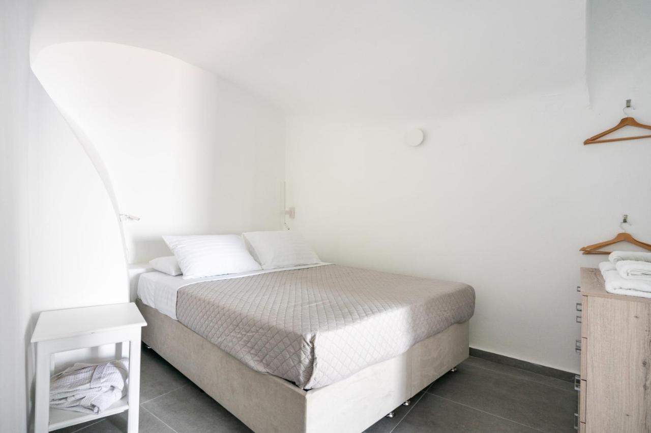 Oia Cave Loft Apartment Exterior photo